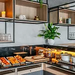 Ibis Bordeaux Nord Blanc 3*