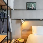Ibis Bordeaux Nord Blanc 3*