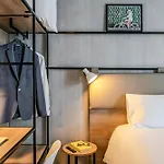 Ibis Bordeaux Nord Blanc Carbon-Blanc