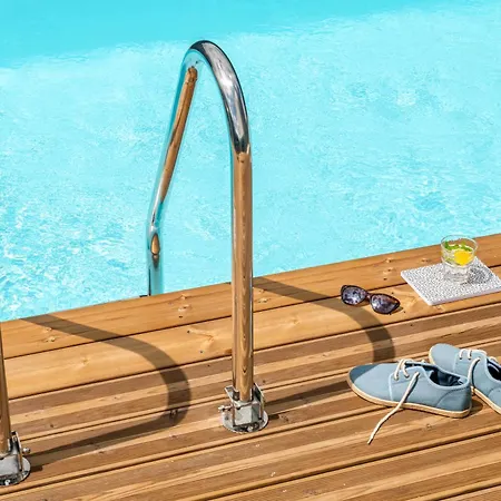 Otel Ibis Bordeaux Nord Blanc 3*