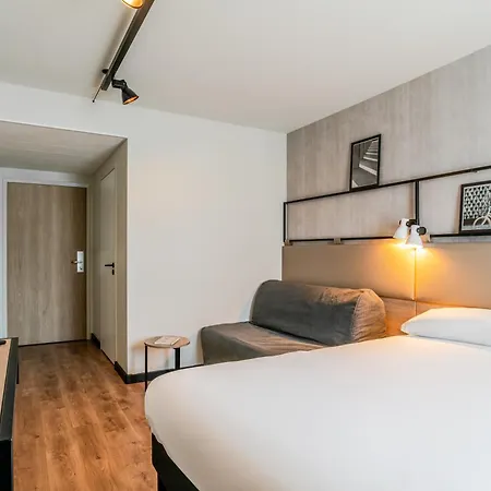 Ibis Bordeaux Nord Blanc