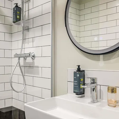 Ibis Bordeaux Nord Blanc 3*