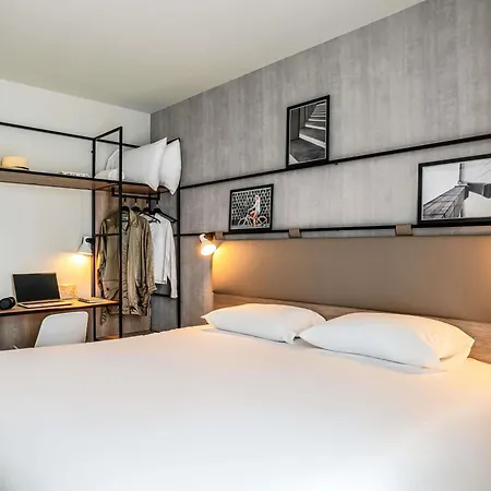Ibis Bordeaux Nord Blanc