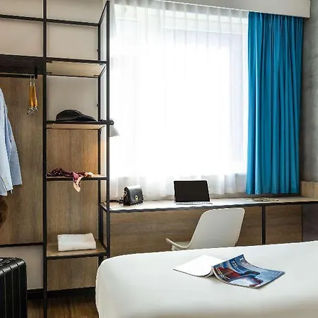 Ibis Bordeaux Nord Blanc