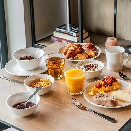 Otel Ibis Bordeaux Nord Blanc