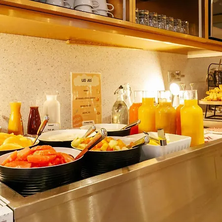 Otel Ibis Bordeaux Nord Blanc