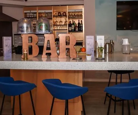 Ibis Bordeaux Nord Blanc Hotel