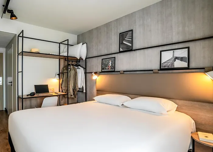 Hotel Ibis Bordeaux Nord Blanc Carbon-Blanc
