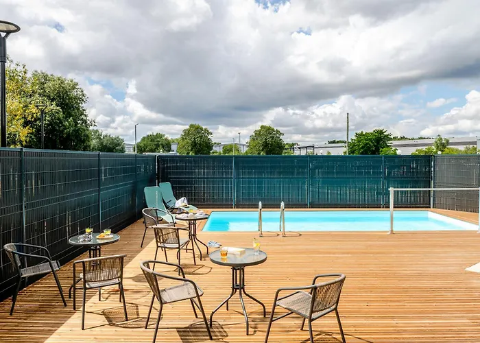 Ibis Bordeaux Nord Blanc Hotel