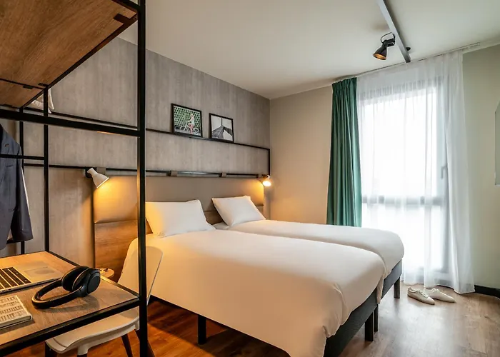 Ibis Bordeaux Nord Blanc Hotel