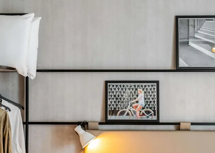 Ibis Bordeaux Nord Blanc Hotel