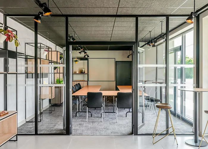 Ibis Bordeaux Nord Blanc Carbon-Blanc