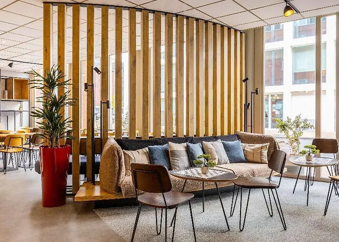 Ibis Bordeaux Nord Blanc 3*